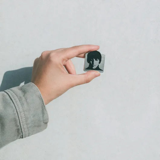 Set de 4 pins The Beatles esmaltados · Oficial - vista 6